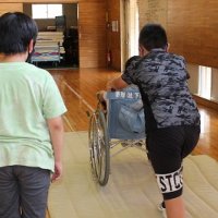 「車いす体験」４年生