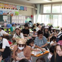 １年生親子給食及び家庭教育学級開級式の開催