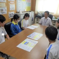 生徒会役員と校長先生との話合い