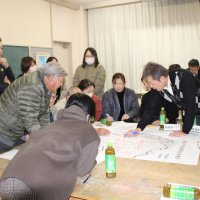 PTA地区役員と見守りボランティアとの情報交換会