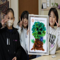 「くすのん折り鶴アート」完成！