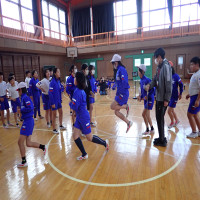 なわとび大会が行われました。