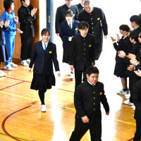 ３年生を送る会・謝恩式