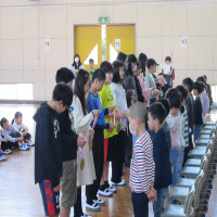 １年生を迎える会、清掃班会議、通学班会議