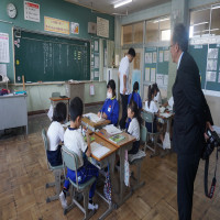 武井先生の大学の指導教諭が来校されました。