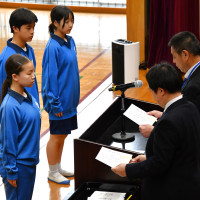 生徒会役員、学級委員任命式